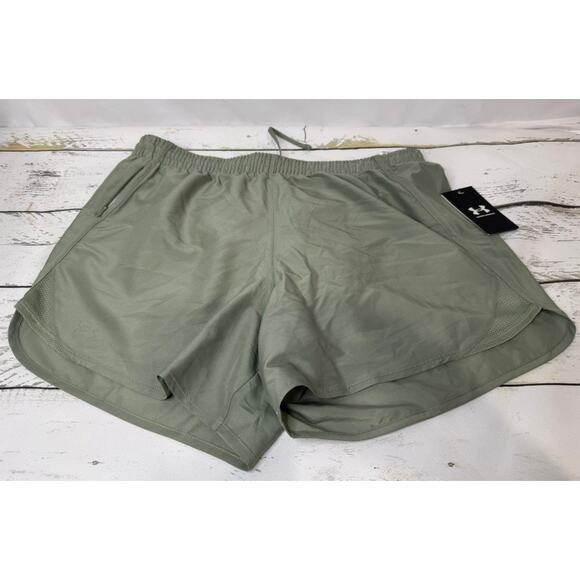 Under Armour green running shorts size medium NWT - Picture 1 of 2